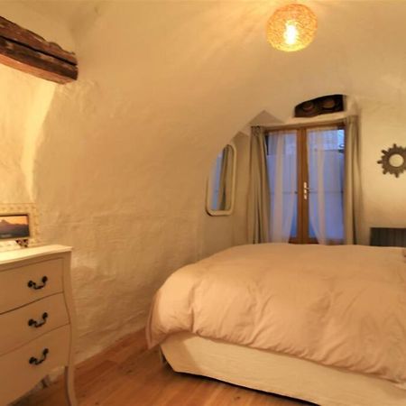 La Maison Laugier Charme, Confort, Authenticite Saint-Etienne-de-Tinee Bagian luar foto
