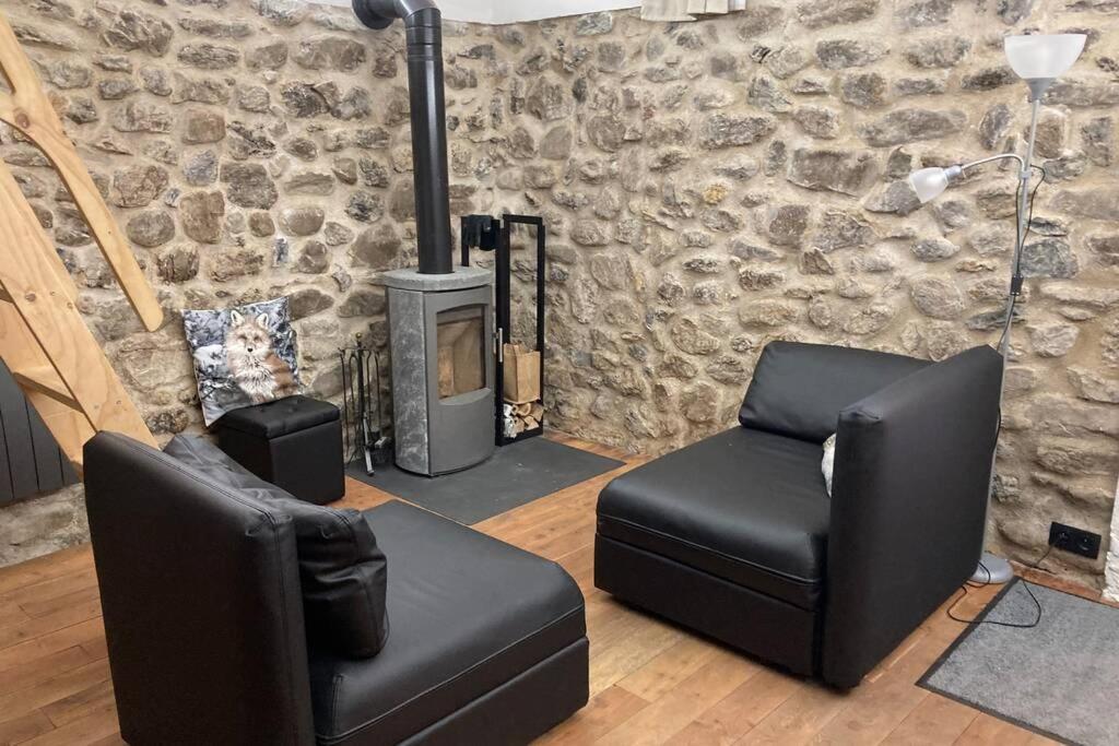 La Maison Laugier Charme, Confort, Authenticite Saint-Etienne-de-Tinee Bagian luar foto